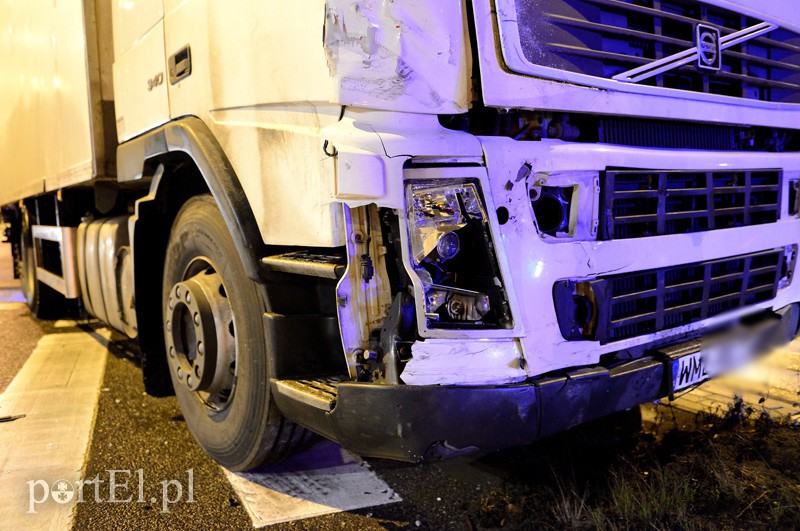 Wypadek na skrzyżowaniu ul. Żuławskiej z obwodnicą zdjęcie nr 98405