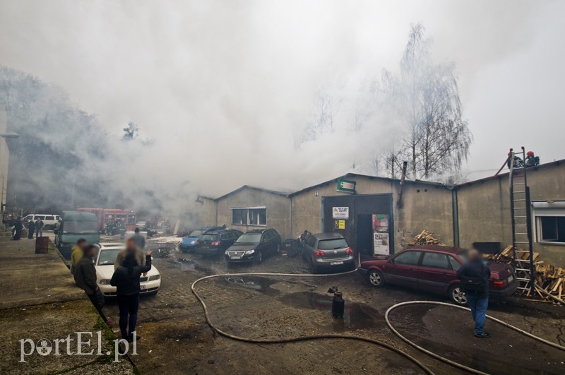  Pożar stolarni na Łęczyckiej zdjęcie nr 117705
