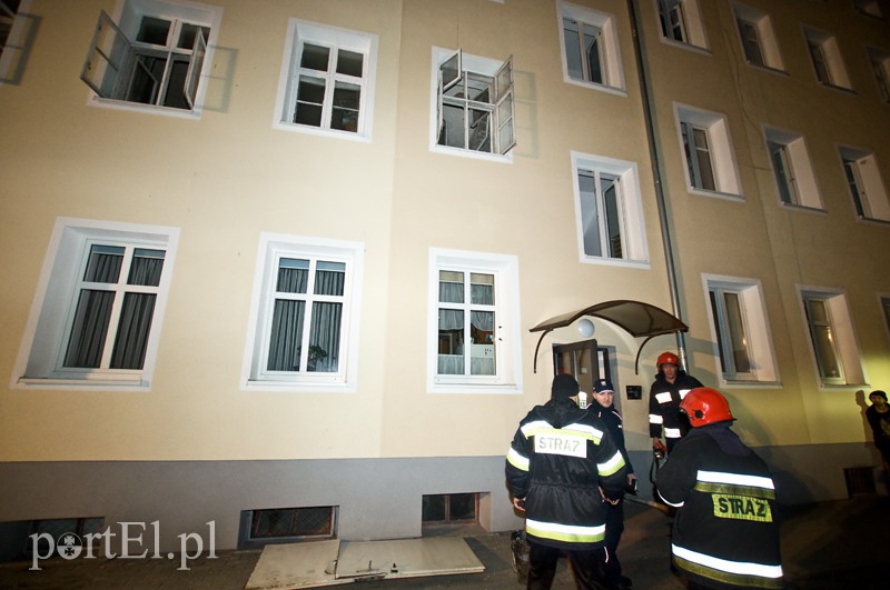  Pożar w mieszkaniu przy ul. Żeromskiego zdjęcie nr 121887