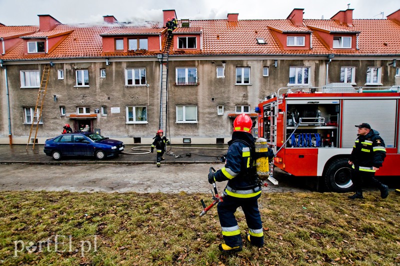  Pożar na Sadowej, mieszkańcy ewakuowani zdjęcie nr 122181