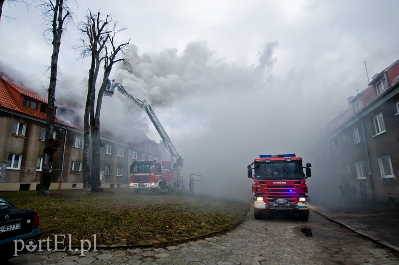  Pożar na Sadowej, mieszkańcy ewakuowani zdjęcie nr 122166