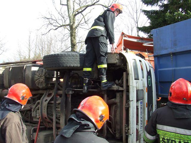 Wypadek w Dąbrowie zdjęcie nr 11420
