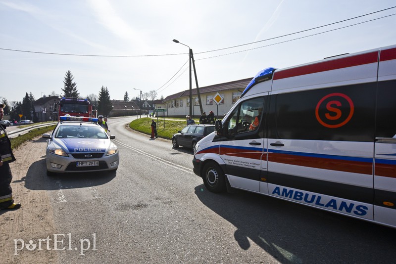 Potrącenie w Milejewie. 10-latka trafiła do szpitala zdjęcie nr 148826