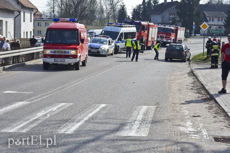 Potrącenie w Milejewie. 10-latka trafiła do szpitala zdjęcie nr 148837