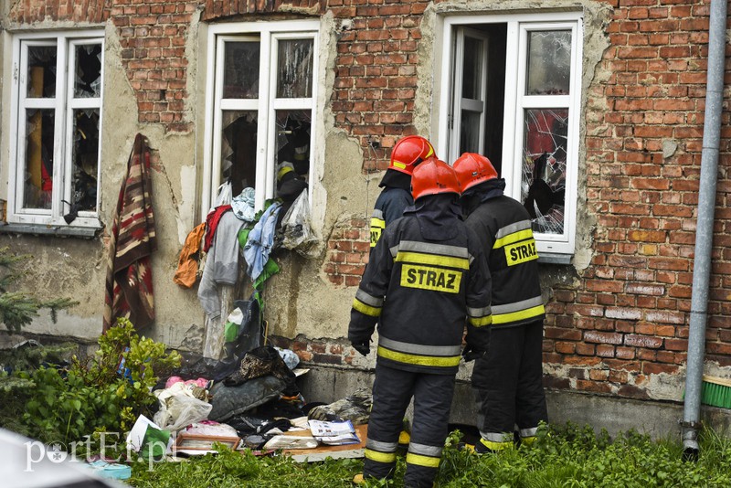 Pożar na Stefczyka, jedna osoba poszkodowana zdjęcie nr 151422