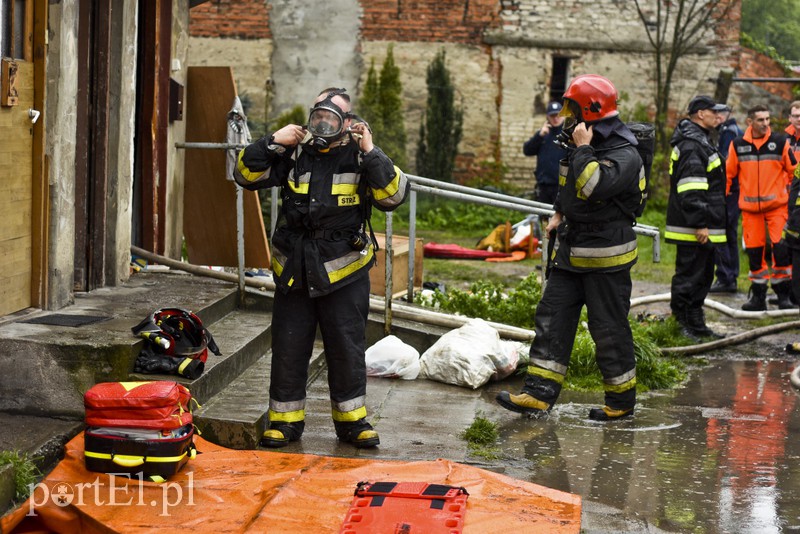 Pożar na Stefczyka, jedna osoba poszkodowana zdjęcie nr 151427