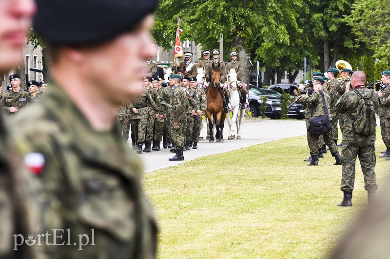 Polscy żołnierze jadą na Łotwę, dowodzi nimi elblążanin zdjęcie nr 152866