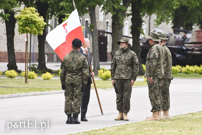 Polscy żołnierze jadą na Łotwę, dowodzi nimi elblążanin zdjęcie nr 152853