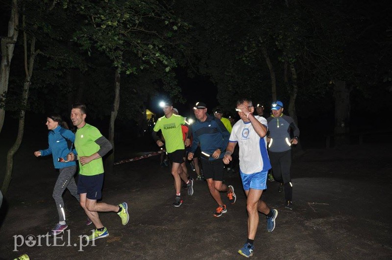 Nocą biegali po Bażantarni zdjęcie nr 155180