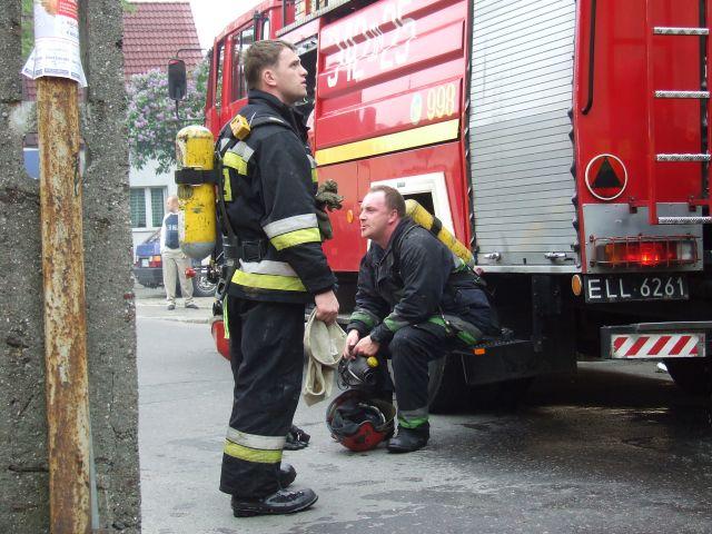 Pożar przy Żeglarskiej zdjęcie nr 12841