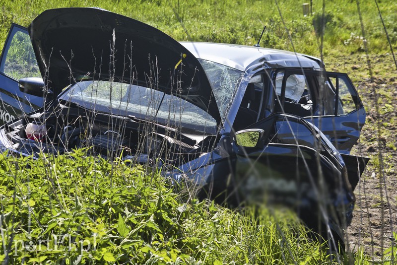 Tragiczny wypadek w Komorowie Żuławskim, nie żyje kierowca skody zdjęcie nr 175045