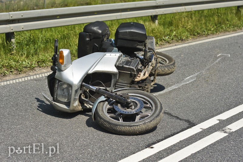Śmiertelny wypadek pod Pasłękiem. Zginął motocyklista zdjęcie nr 176186
