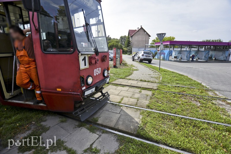 Kolizja z tramwajem na al. Grunwaldzkiej zdjęcie nr 181118