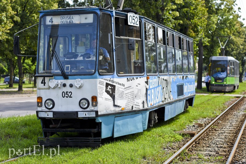 Kolizja z tramwajem na al. Grunwaldzkiej zdjęcie nr 181121