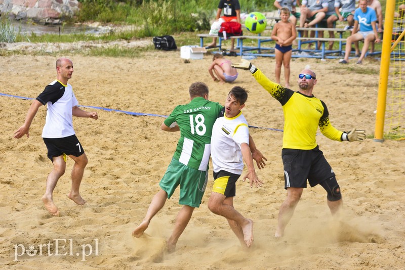 Piłkarskie emocje na plaży w Kadynach zdjęcie nr 181954