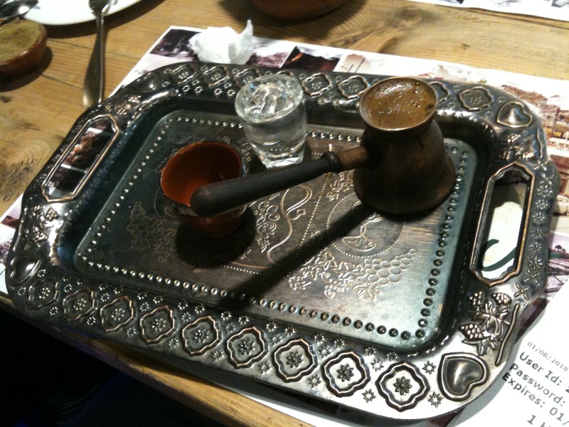 Kawa po arabsku z lodem