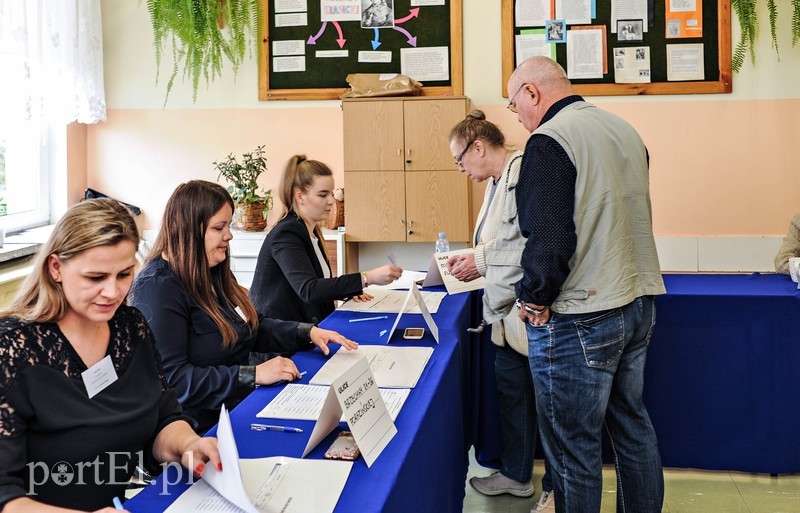 Trwają wybory do europarlamentu zdjęcie nr 201543