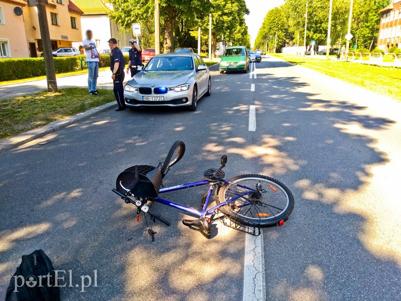 Potrącenie rowerzysty na ul. Królewieckiej zdjęcie nr 202366