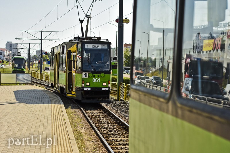 Zderzenie tramwajów na płk. Dąbka zdjęcie nr 208683