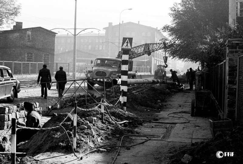 Elbląskie budowy z lat 70. i 80. na zdjęciach Czesława Misiuka - część 2 zdjęcie nr 219925