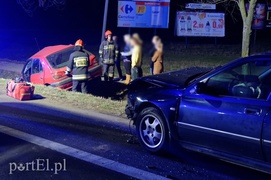 Wypadek w Kazimierzowie: cztery osoby w szpitalu