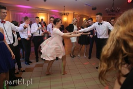 Polonez zatańczony trójkami Polonez zatańczony trójkami