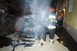 Na Sadowej zapalił się samochód