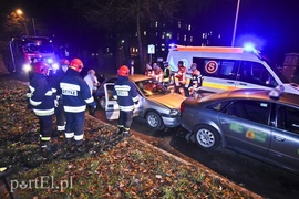 Zderzenie trzech aut na ul. Żeromskiego, trzy osoby w szpitalu