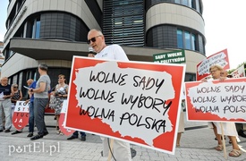 Nowy sąd, stary protest