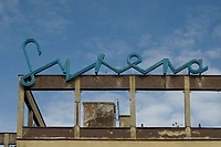 12 filmów - 8 tys. widzów - o nocnych seansach filmowych
