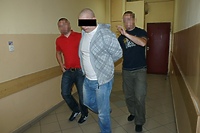 Był ścigany 10 listami gończymi. Usłyszy setki zarzutów