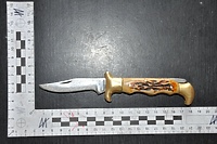 Areszt za groźby z użyciem noża