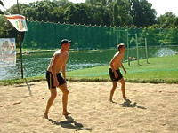 Nauka Jazdy Adam wygrała szósty turniej (siatkówka plażowa)