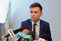 Dwa razy więcej chętnych na staż
