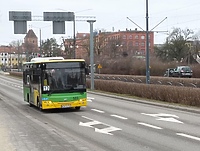 Czy dzieci powinny jeździć autobusem za darmo?
