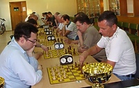 Dąbrowski nadal na czele (szachy)