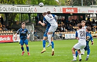 Dramat w trzech aktach