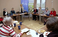 Dzień Kobiet to nie święto kwiatka