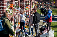 Elblążanie odwiedzają groby bliskich