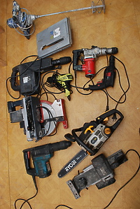 Gdy zobaczyli policjantów, zaczęli uciekać