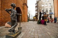 Gdzie postawić Piekarczyka?