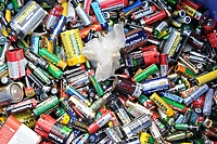 Gdzie wyrzucać zużyte baterie?