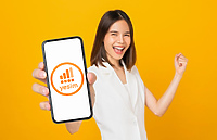 Jak korzystać z eSIM podczas podróży: szybki Internet w każdym kraju