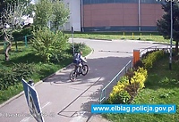 Jak rowerzysta szlaban uszkodził. Szuka go policja