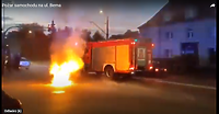 Pożar samochodu na ulicy Bema