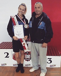 Wicemistrzyni Polski z UKS Kontra Elbląg   (boks)