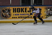 Kibicuj młodym hokeistom