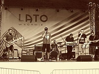 Patriotyczne granie, czyli Barykada