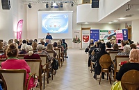 Przemoc zaczyna się po cichu