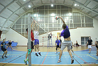 Mar-El liderem siatkarskiej ligi MOSiR